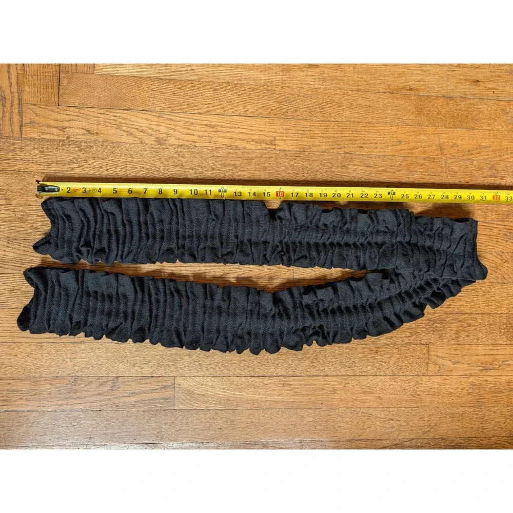 Vintage Y2K Black Accordion Pleat Scarf Ruffle Scrunchy Textured Knit Scarf